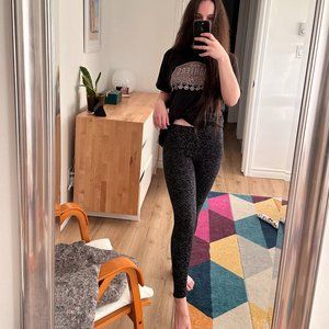 *Just Cozy Black with White Lines Fleece Lined Leggings